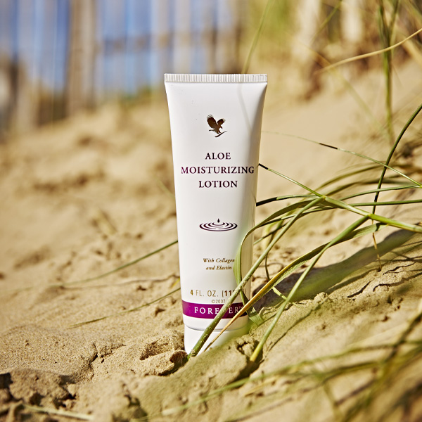 ALOE MOISTURIZING LOTION - Image 2